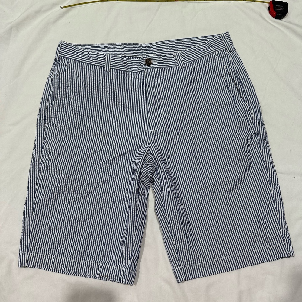 Men's Navy & White Seersucker Stripe Shorts